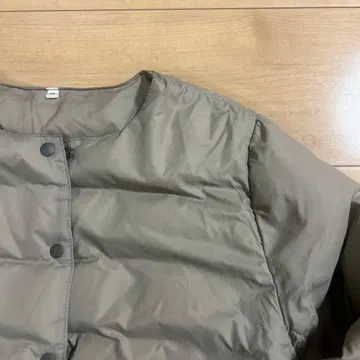 무인양품 경량 다운 포켓터블 노카라 자켓 라이트 베이지 M
