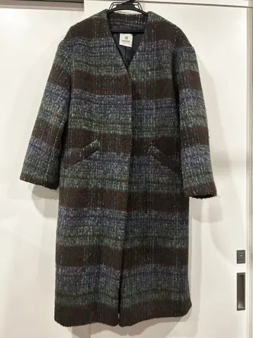 나노 유니버스 스트라이프 패턴 롱 코트 110cm