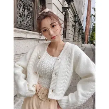 에이미 이스트 월 케이블 니트 가디건