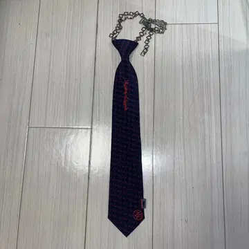 Highway of Angel Chain Tie
