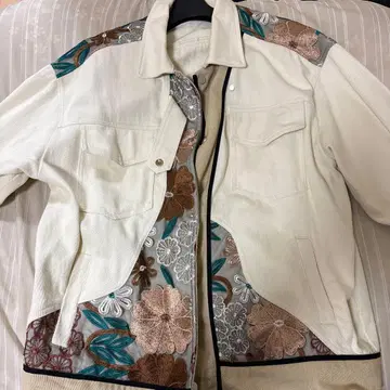 AELFRIC EDEN 자수 자켓 M 사이즈