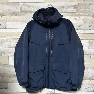 UNIQLO x White Mountaineering 다운 자켓