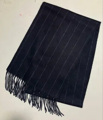 네이비 스트라이프 프린지 스톨