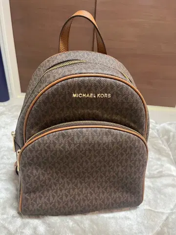 MICHAEL KORS 로고 브라운 백팩