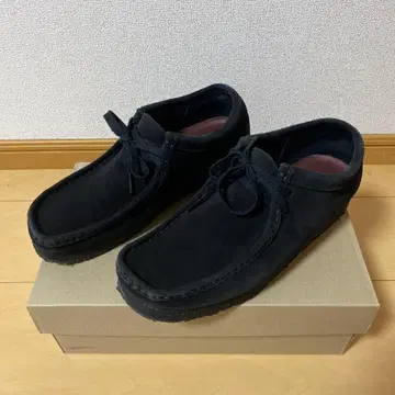Clarks 왈라비 블랙