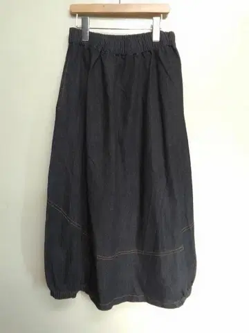 C.L.N 블랙 데님 롱 스커트 허리밴딩 F 미사용 택 포함