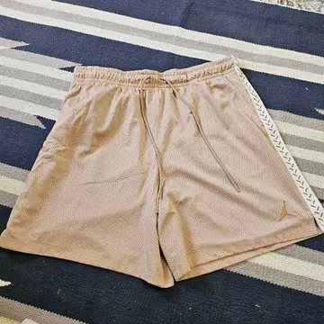 Jordan 베이지 메쉬 숏팬츠 XXL