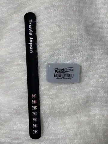 TravisJapan 트라자 라이트 팔찌