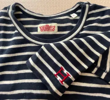 할리우드 런치 마켓 긴팔 T셔츠 보더 1