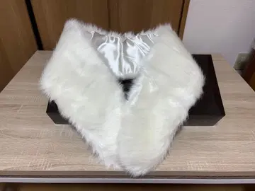 화이트 퍼 성인식 피로연 결혼식 후리소데