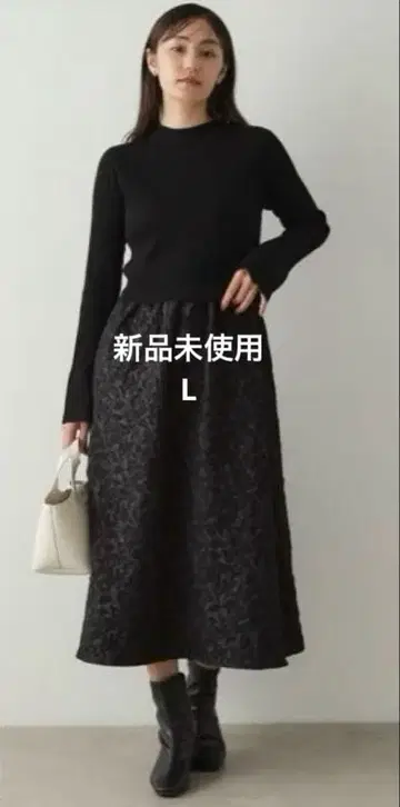 오파크 클립 니트 자카드 원피스