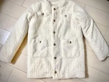 화이트 보아 자켓 퀼팅 안감 부착 푸들 코트