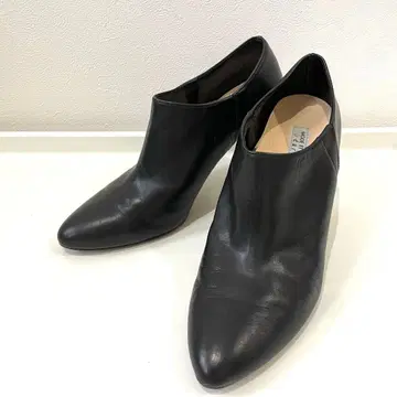 모드 에 자코모 가죽 부티 23cm 블랙 스틸레토