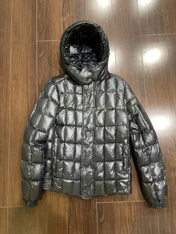 TATRAS 타트라스 남성용 다운 샤이니 광택