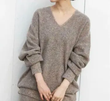 이에나 chere Si/Li 네프 V넥 풀오버