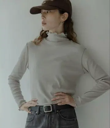 UR TECH 축열 하이넥 멜로우 풀오버 그레이