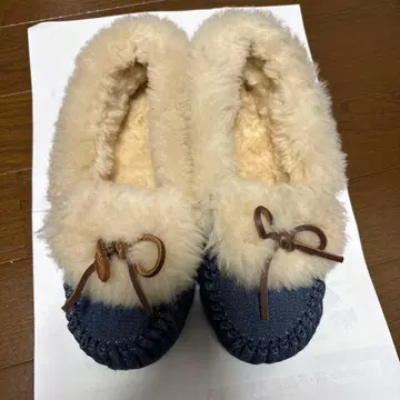 EMU 데님 무스탕 모카신 로퍼