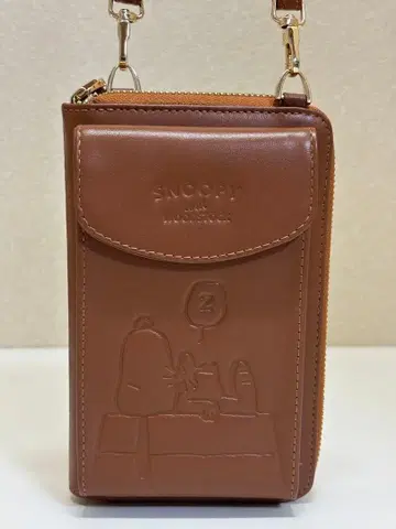 SNOOPY 지갑 기능 포함 스마트폰 숄더백 카멜