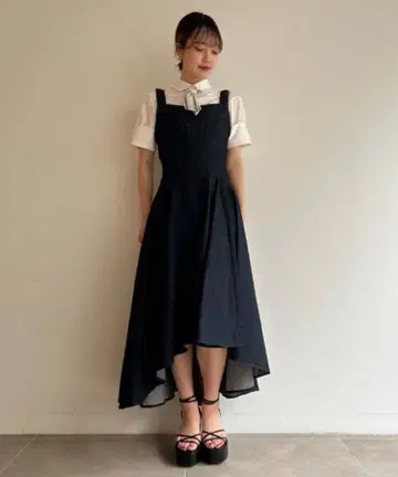 SNIDEL 스나이델 스위칭 아지메 점프 스커트 블루