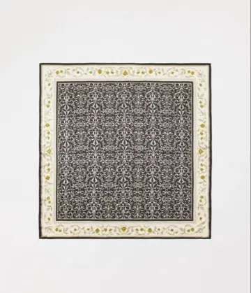 eaphi INDIA PATTERN SATIN SCARF