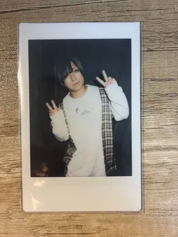 SLH Karasu Ryo 폴라로이드