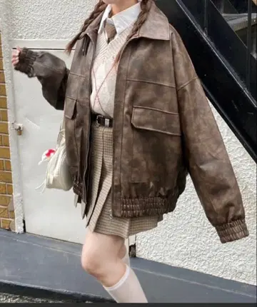 인조 가죽 스탠드 블루종 nemne store