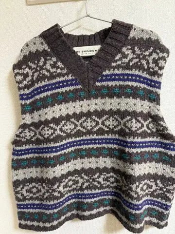 더 신 존 니트 베스트