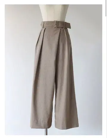 새상품 GIRLISH St.cecilia 랩 팬츠 beige 사이즈 38