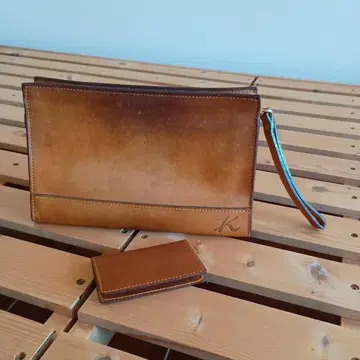 Kitanomori 브라운 클러치백