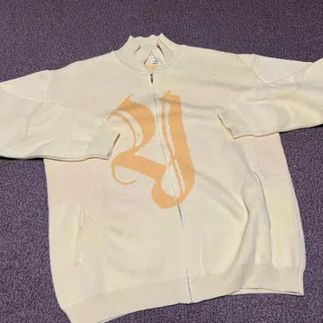 YOUnger SONG 니트 스웨터