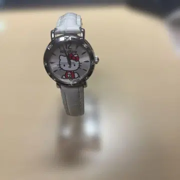 헬로키티 화이트 가죽 손목시계 일본제