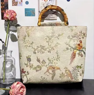 지퍼 달린 토트백 미사용 새상품