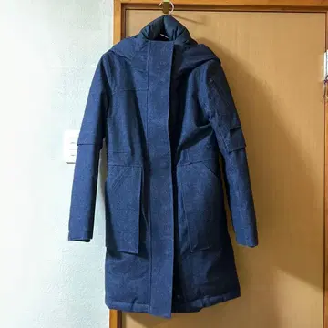 lululemon 다운 코트 사이즈 2 네이비