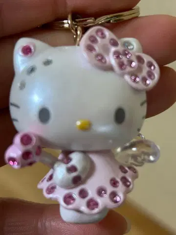 산리오 헬로키티 엔젤 키링 천사 반짝반짝