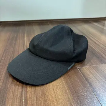 ENTWURFEIN 엔트와페인 DAN CAP