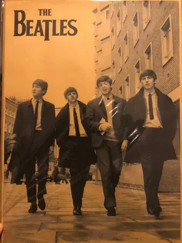 THE BEATLES 흑백 포스터
