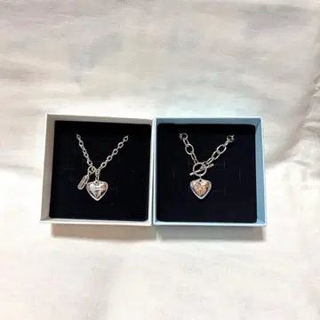 아호노 사카타. Nurse 목걸이, 팔찌