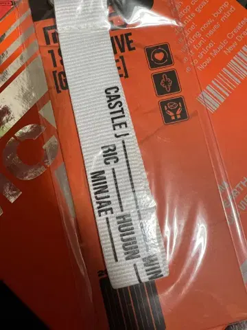 MCND 1st 온라인 라이브 GEM AGE 스트랩