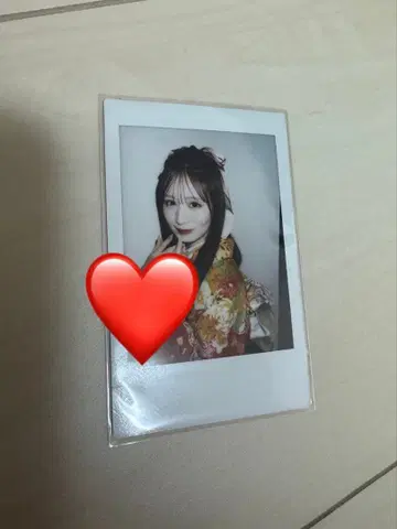 타치바나 코토미 신규 촬영 폴라로이드 후리소데