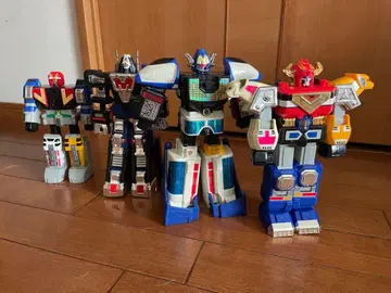 슈퍼전대 히어로 피규어 4체 세트