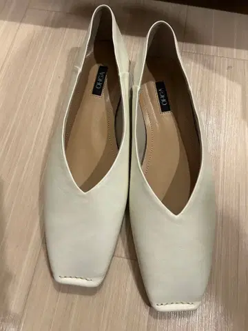 OHGA 스퀘어 2WAY 펌프스 화이트 24.5