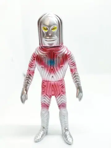 울트라맨 소프트 비닐 다다 재도색