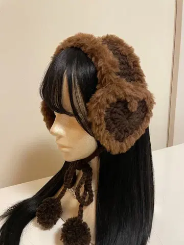 브라운 귀도리 이어머프 패션 소품 헤어 액세서리 하트 디자인