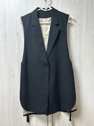 피에르 가르뎅 테일러드 베스트 롱 자켓 블랙