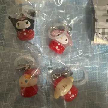 산리오 딸기 메지루시 액세서리 우사하나 쿠로미 마이멜로디 푸딩