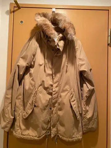 베이지 모즈 코트 플리스 라이닝