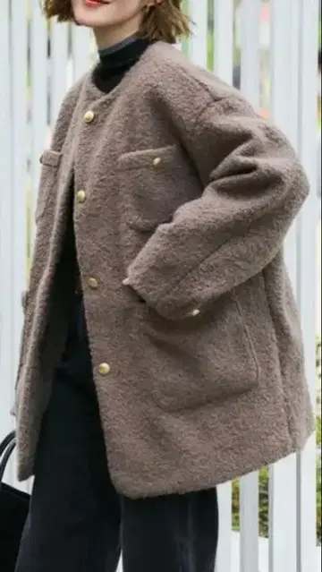 COCA 푸들 골드 버튼 노카라 코트 M 사이즈