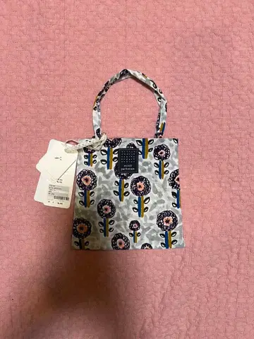 미나 페르호넨 미니 백 famille 미사용 새상품