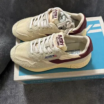 AUTRY REERWIND 저널 스탠다드 랙