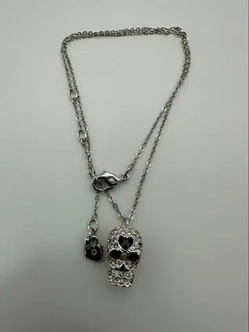 스와로브스키 스컬 디자인 목걸이